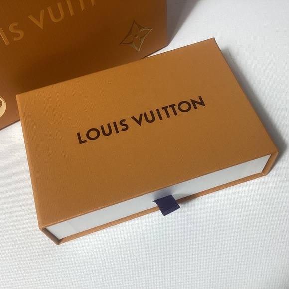 Louis Vuitton Slide Drawer Box and Gift Bag - Picture 2 of 2